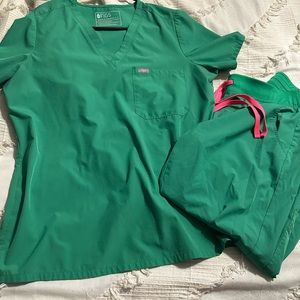 Figs safety green set